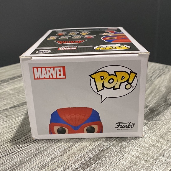 Funko Pop! | Marvel Lucha Libre #706: El Aracno (Spider-Man) - Bobble-Head - Picture 6 of 14